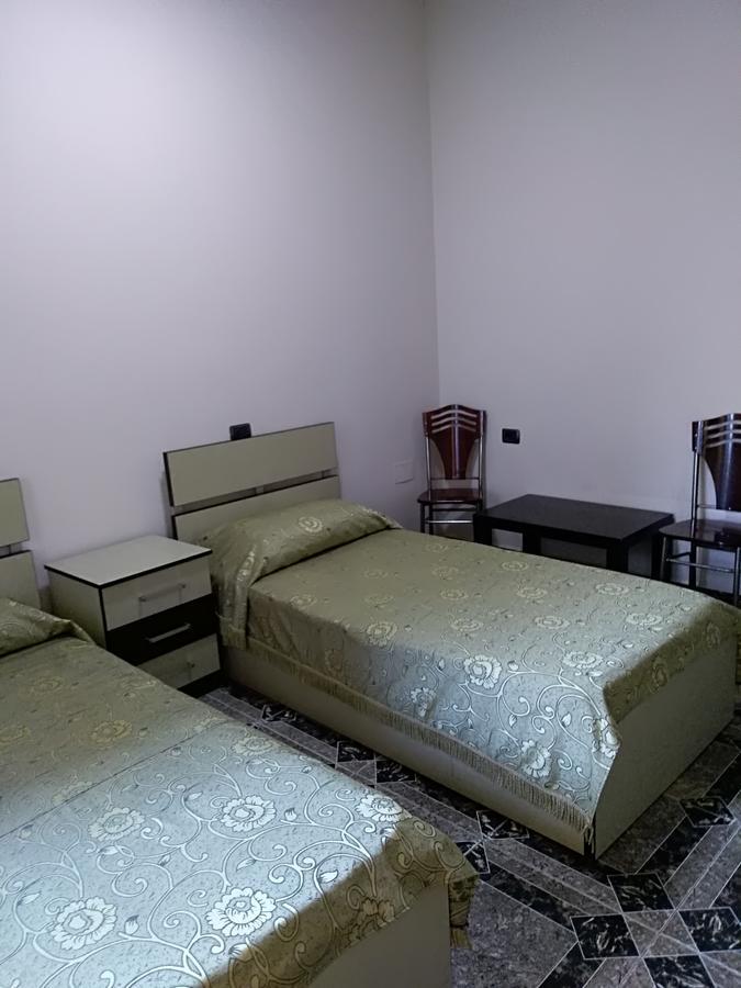 Hotel Gjeli Fier Buitenkant foto